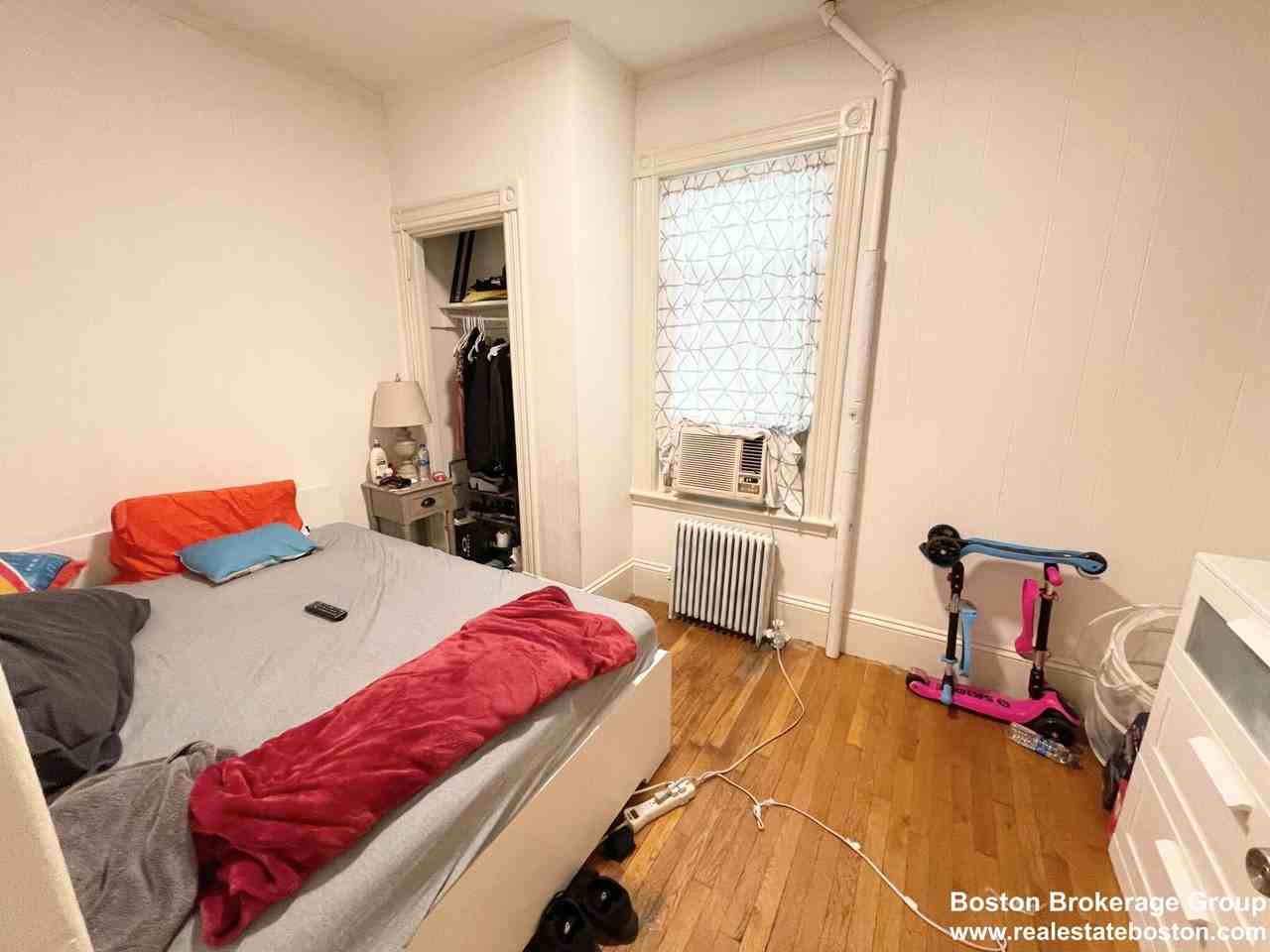 22 Humphreys St #2 - Photo 2 of 7