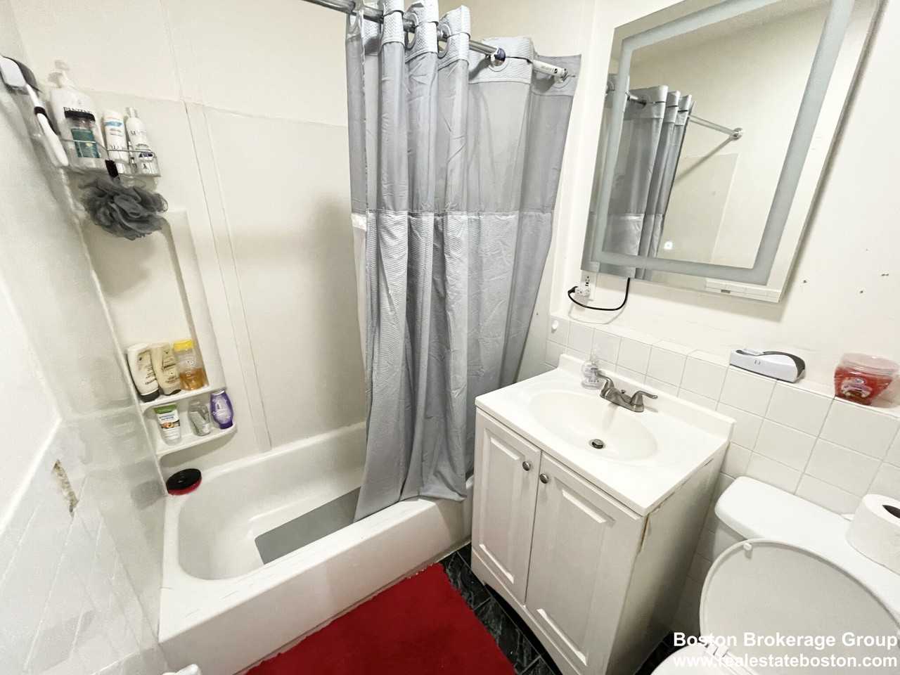 22 Humphreys St #2 - Photo 3 of 7