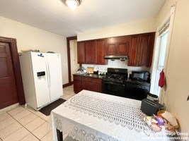 featured image of 24 Maryland St #1