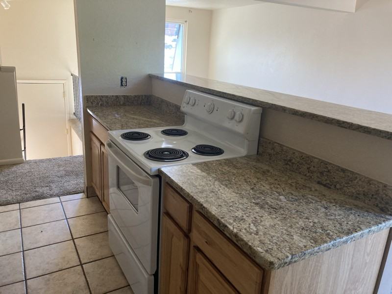 1404 Ulysses St #4 - Photo 6 of 7