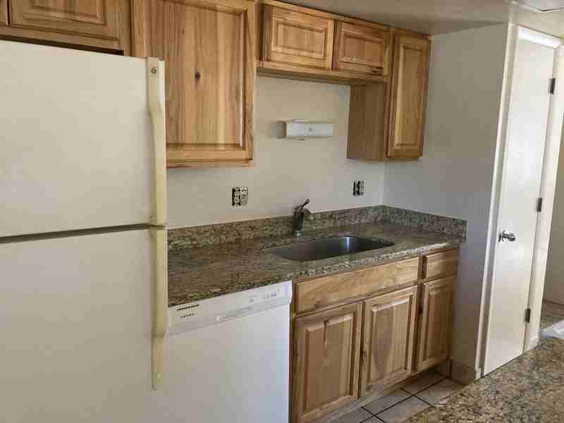 1404 Ulysses St #4 - Photo 7 of 7