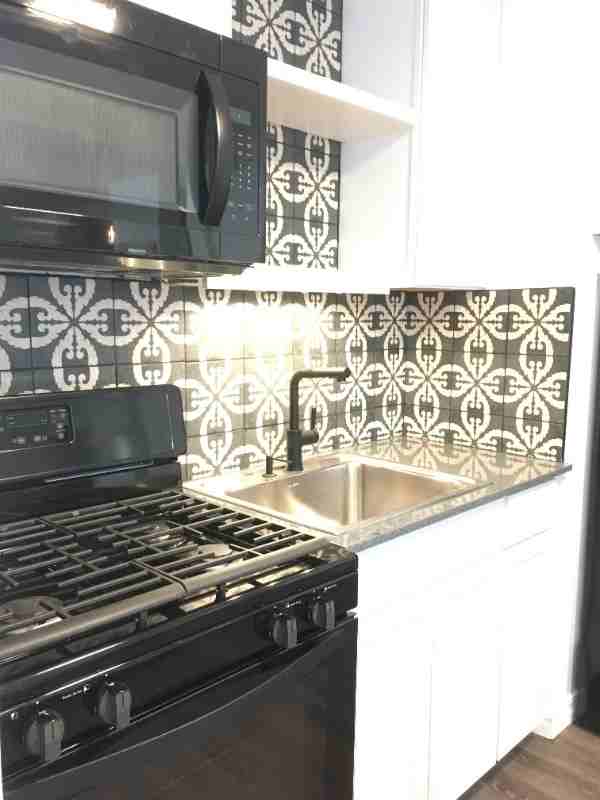 1328 Nw 20th St - Photo 7 of 15