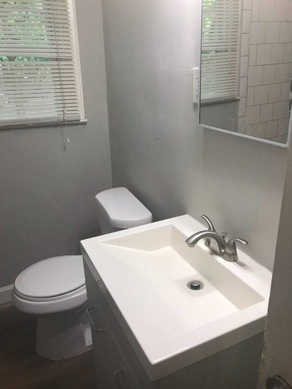 2059 Detroit Ave Nw - Photo 6 of 12