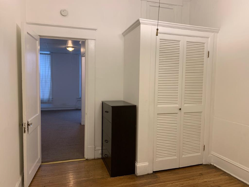 204 Washington Ave - Photo 2 of 8