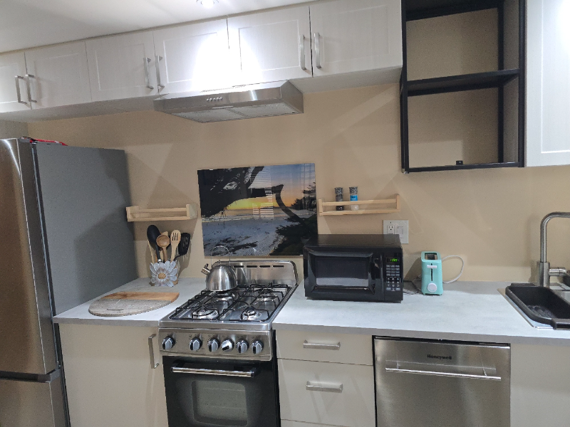 8 Mission St #2 - Photo 7 of 24