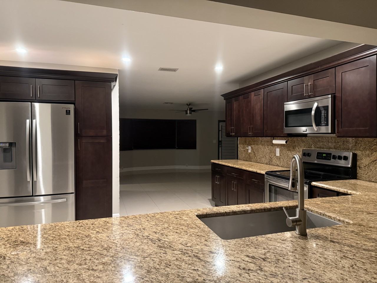 1251 N Park Rd #NA - Photo 2 of 18