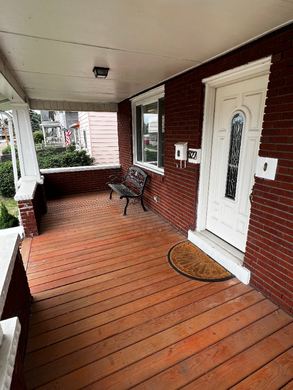 527 Flynn Ave - Photo 2 of 17