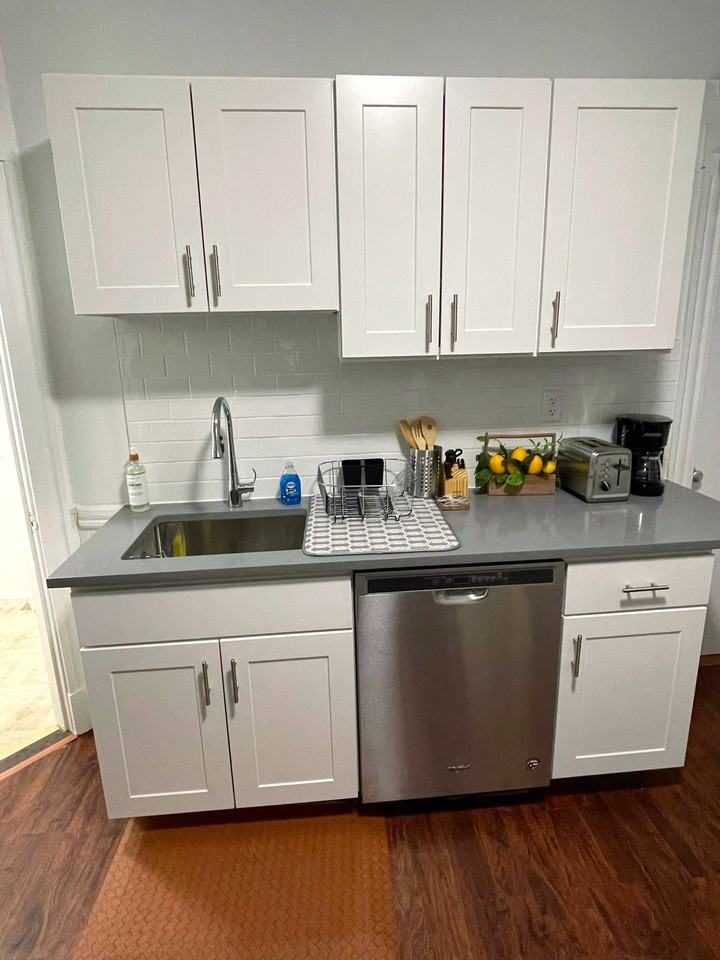 120 Columbia St #2 - Photo 7 of 8