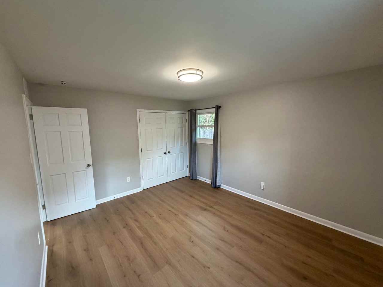 1924 Hadley Rd - Photo 6 of 13