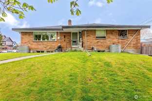 2715 S 7th St - Photo 1 of 1