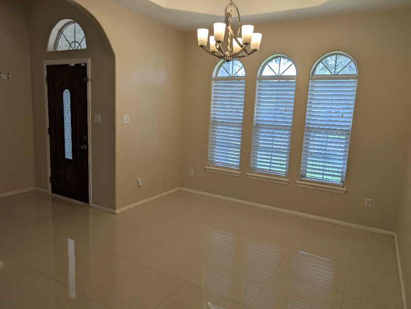 2401 E 27th St - Photo 6 of 22