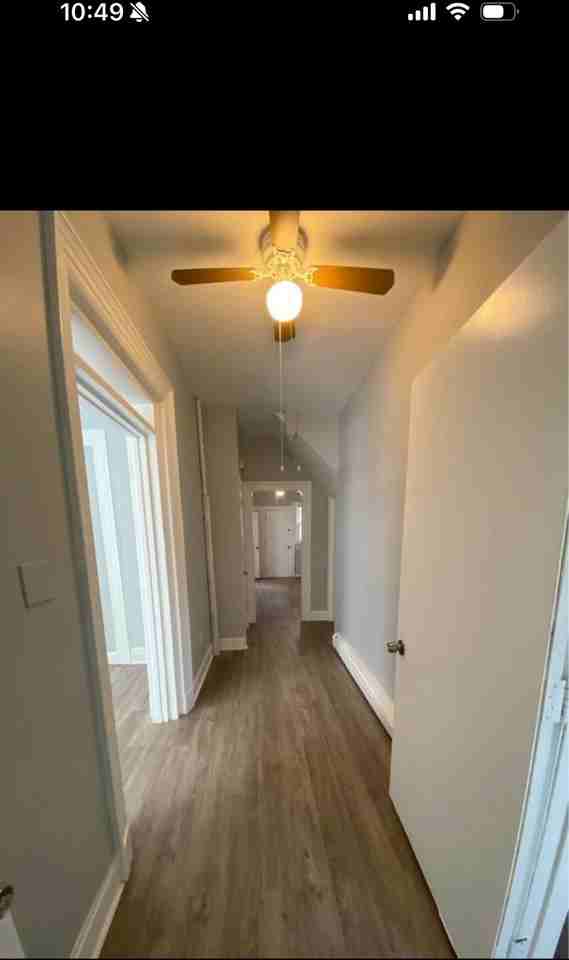 658 E 28th St #1 - Photo 3 of 10