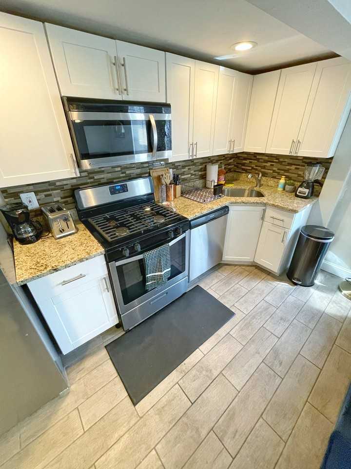 51 5th St #1 - Photo 3 of 9