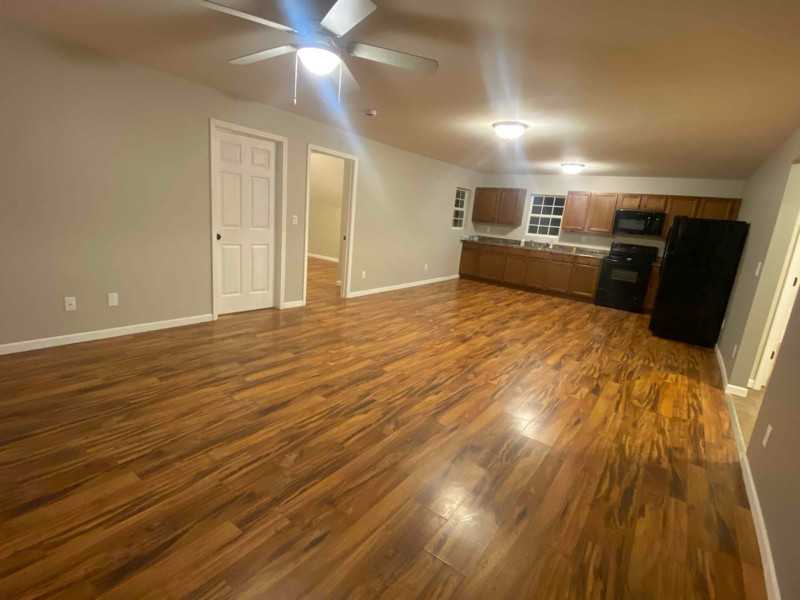 1329 K St Sw #A - Photo 3 of 9