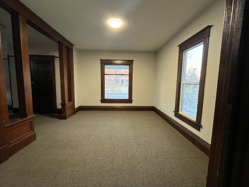 1220 6th Ave - Photo 6 of 15