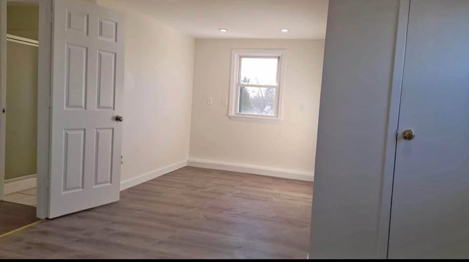 310 West 13th Street - Photo 2 of 7