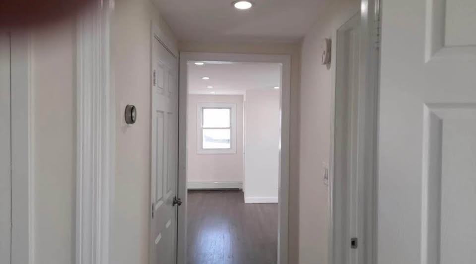 310 West 13th Street - Photo 5 of 7