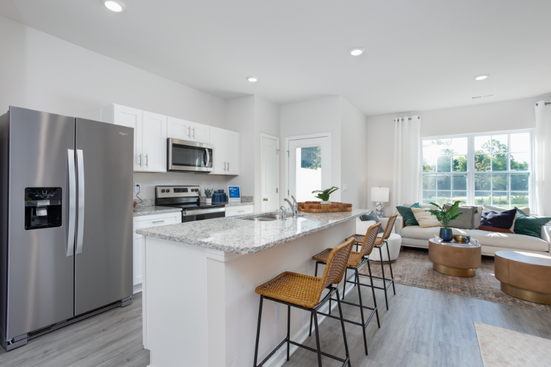 5406 Avery Dr - Photo 4 of 18