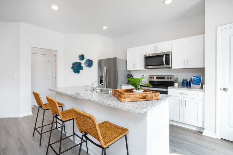 5406 Avery Dr - Photo 5 of 18