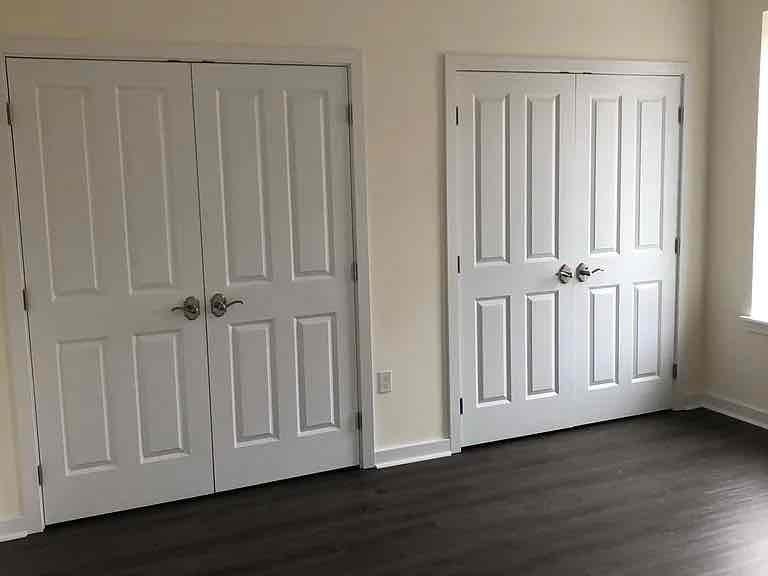 320 Main St #10 - Photo 4 of 7