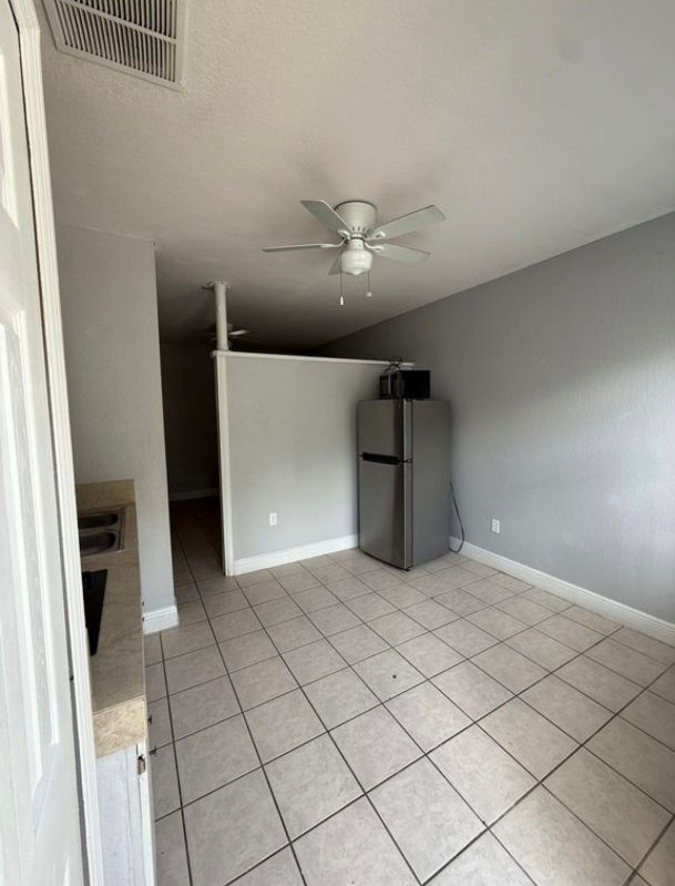 2725 Uintah Ave #2B - Photo 3 of 9