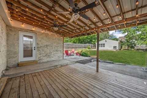 1607 Riverside Dr - Photo 7 of 12