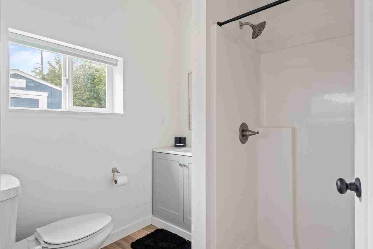 5764 Ne Garfield Ave #C - Photo 5 of 15