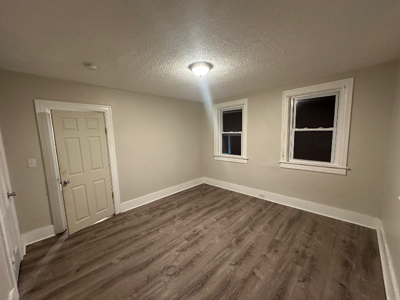 16 Bradley St - Photo 2 of 16