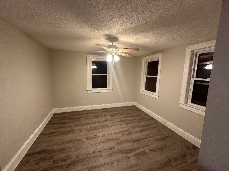 16 Bradley St - Photo 5 of 16