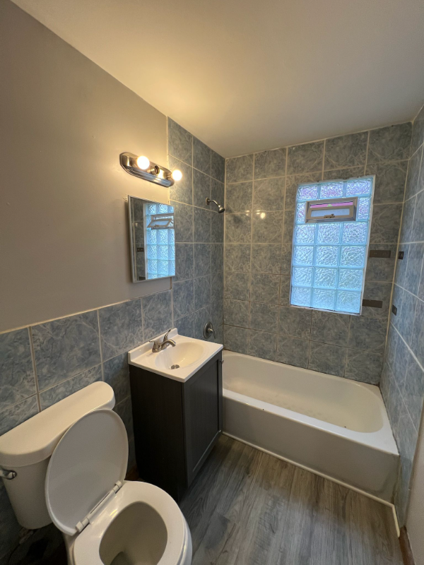 5009 N 46th St - Photo 6 of 12