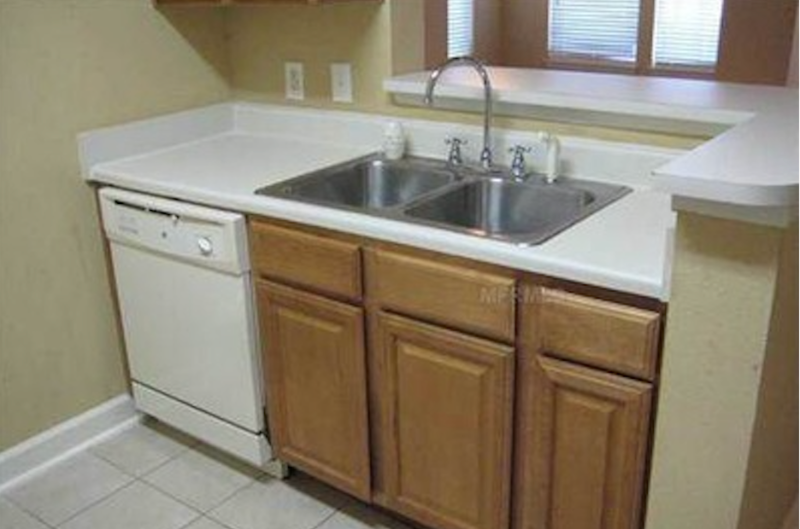 18155 Bridle Club Dr - Photo 2 of 8