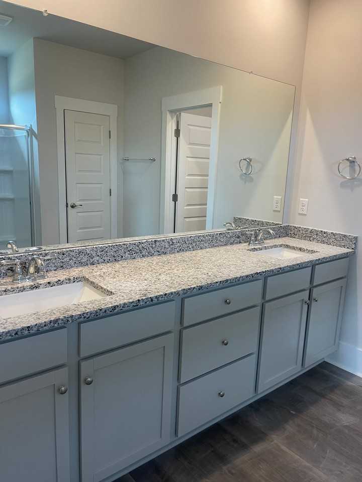 5093 Roundhead Dr - Photo 6 of 7