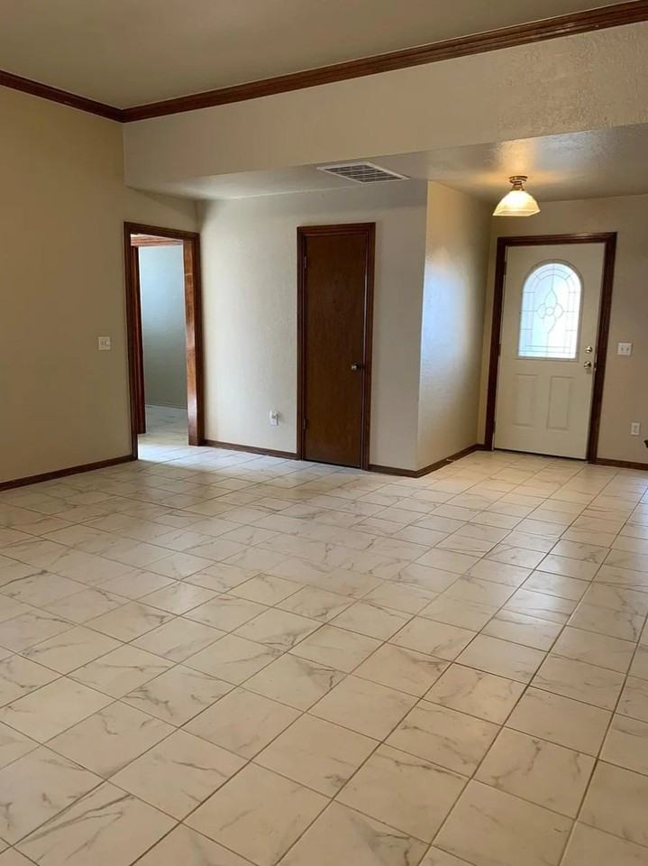 11324 Cimarron Dr - Photo 4 of 14