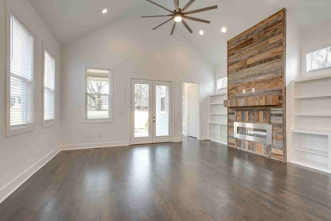 1616 12th Ave N - Photo 7 of 12