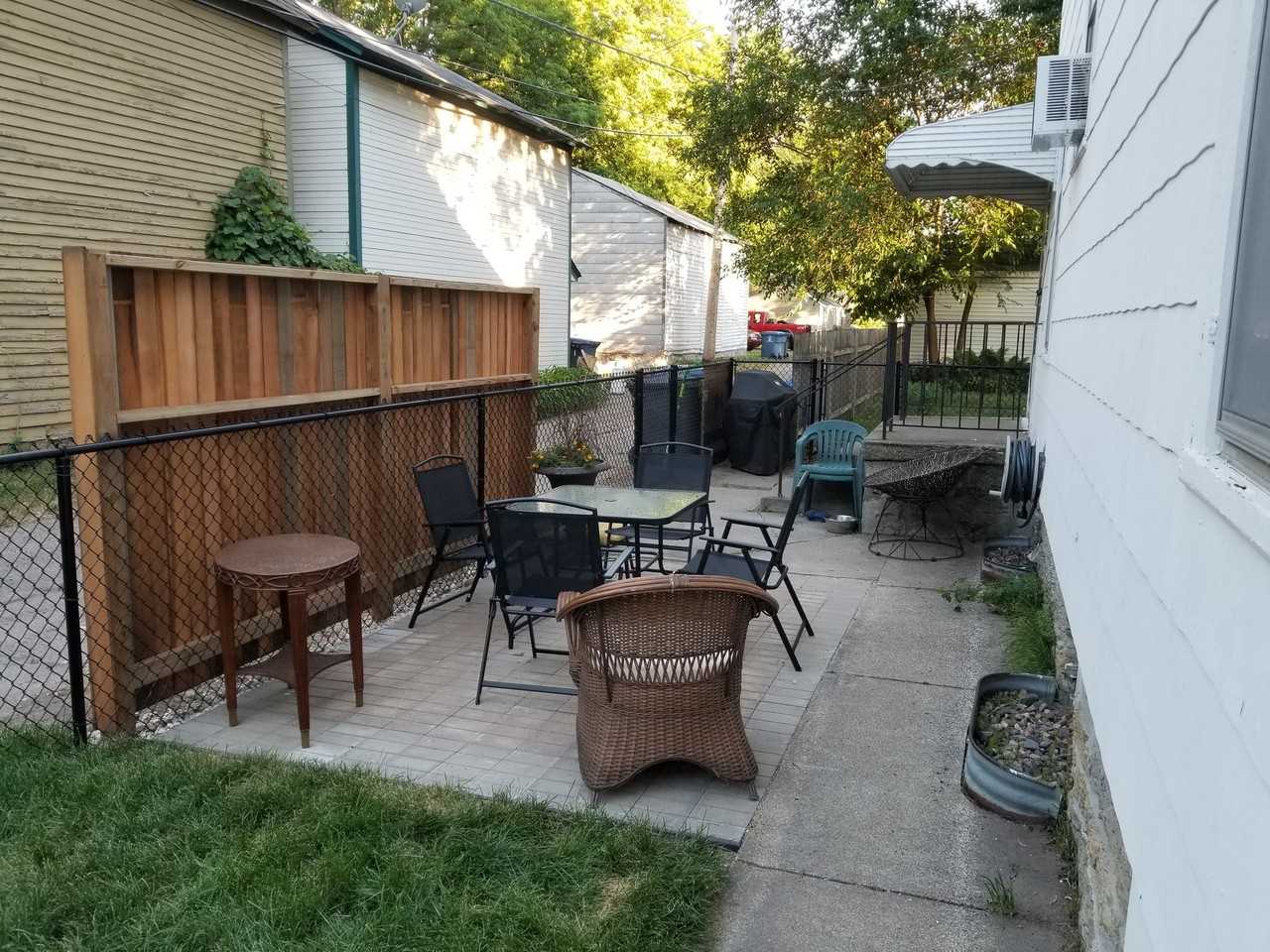 1015 17th Ave N - Photo 4 of 26