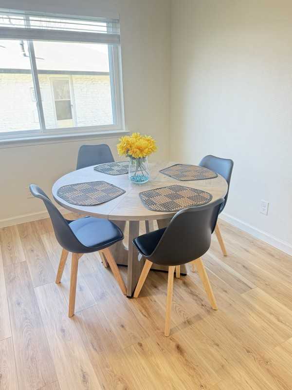 2607 Aldford Dr - Photo 6 of 20