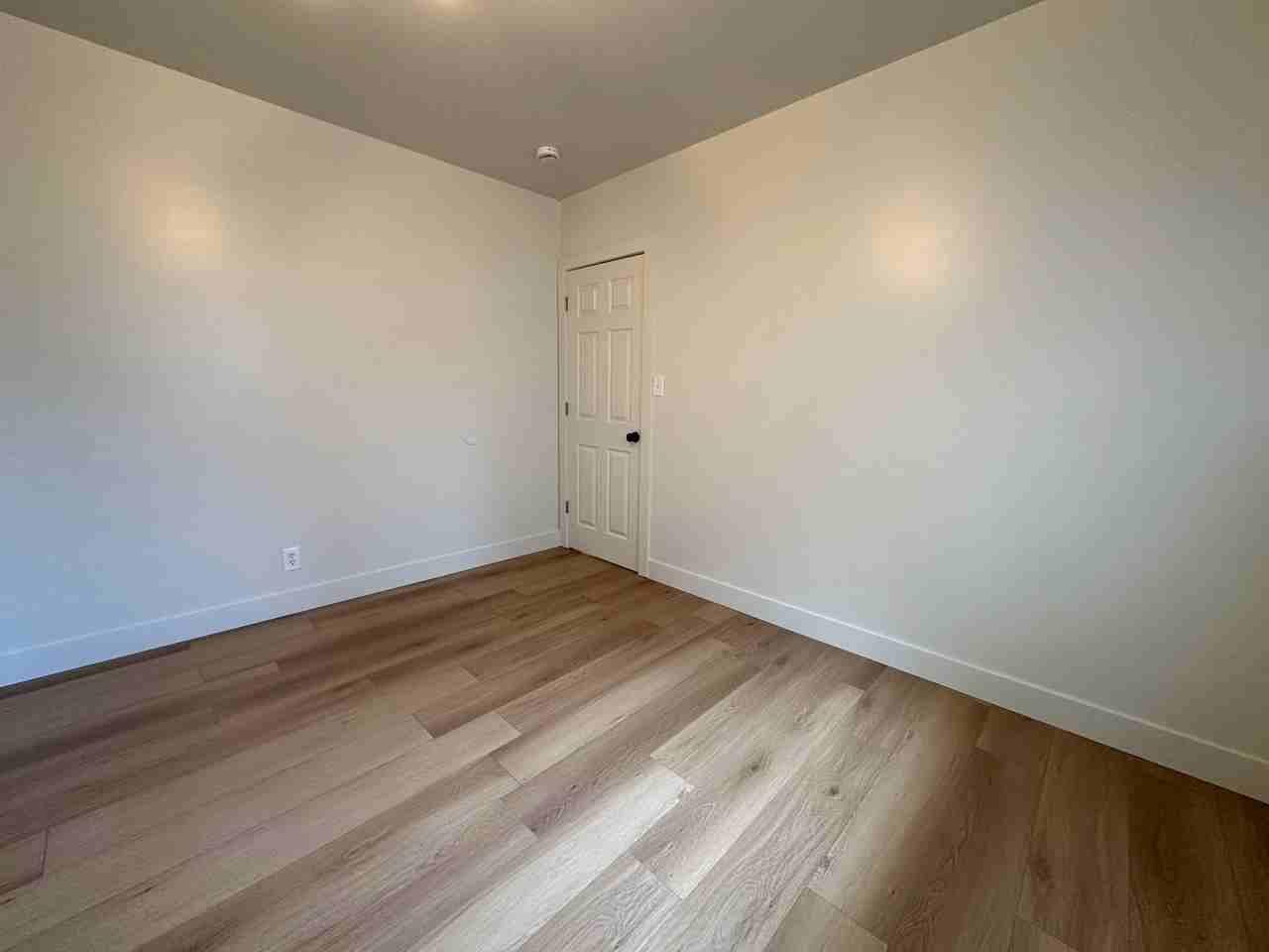 123 S Mcclelland St #3 - Photo 3 of 6