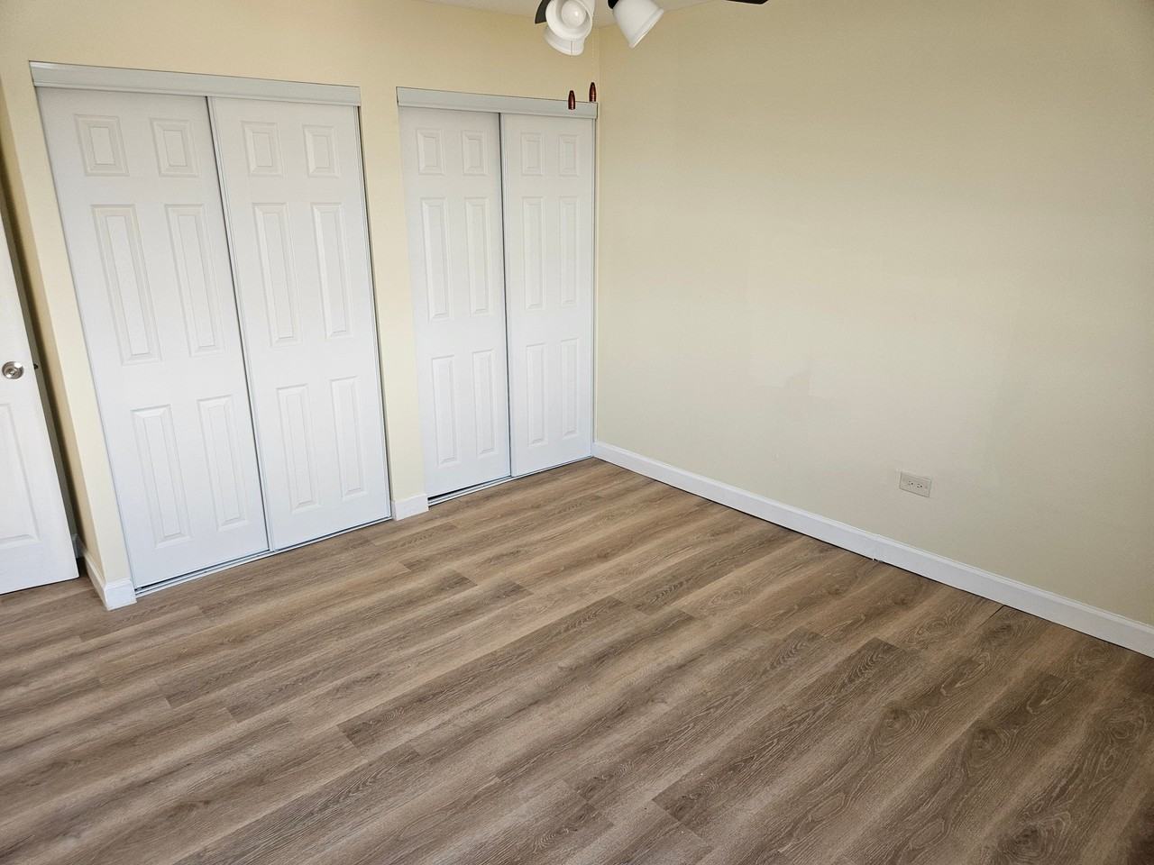 607 W Wrightwood Ave #614 - Photo 5 of 8