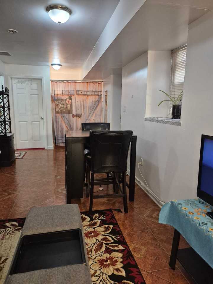 146 Terrace Ave #1A - Photo 7 of 18