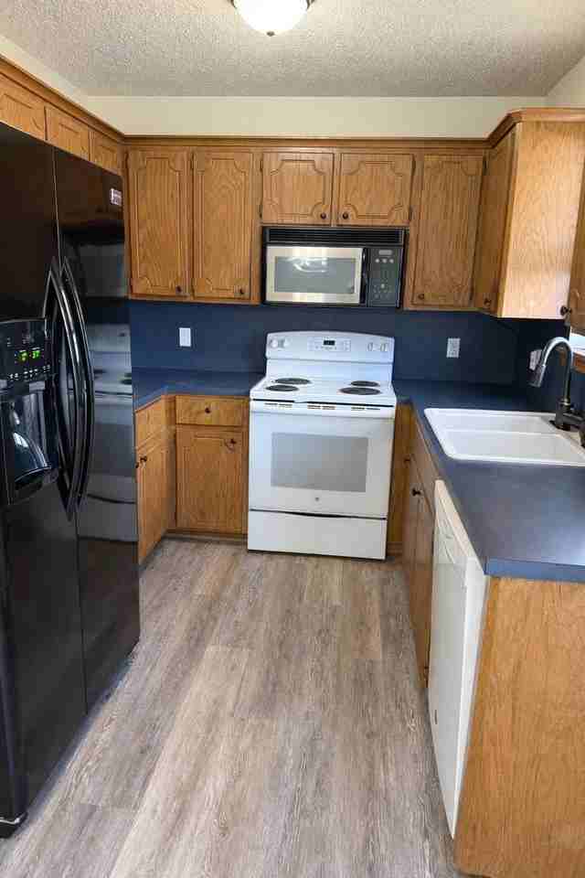 1305 N Willow Dr #B - Photo 6 of 20