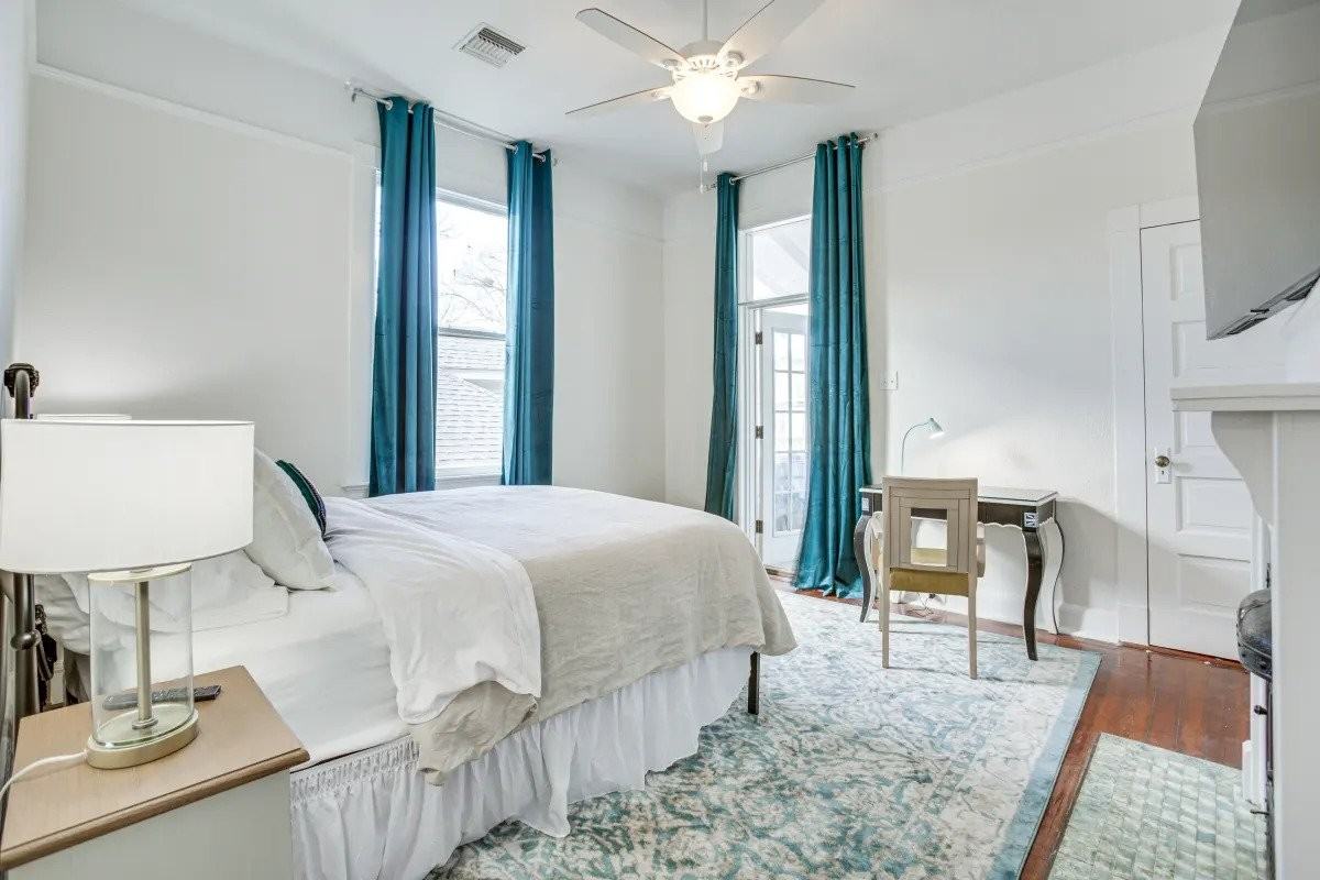 7922 Sycamore St #7922 - Photo 5 of 11