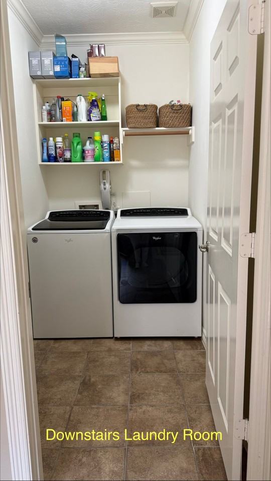 4014 Waterford Ln - Photo 7 of 31