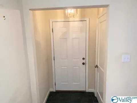 1000 Longwood Dr Se - Photo 6 of 20