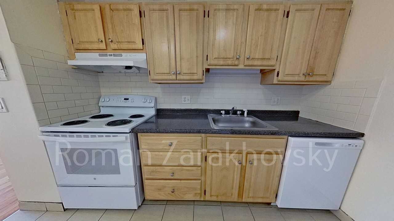 88 Gardner St #30Z - Photo 3 of 18