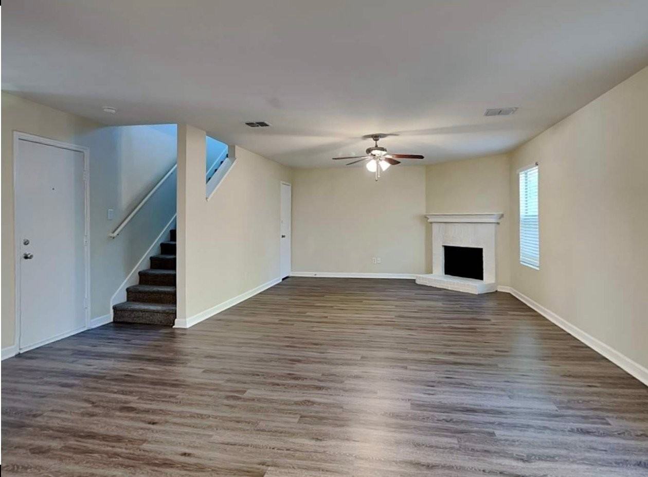 3614 Quail View Dr #B - Photo 3 of 10