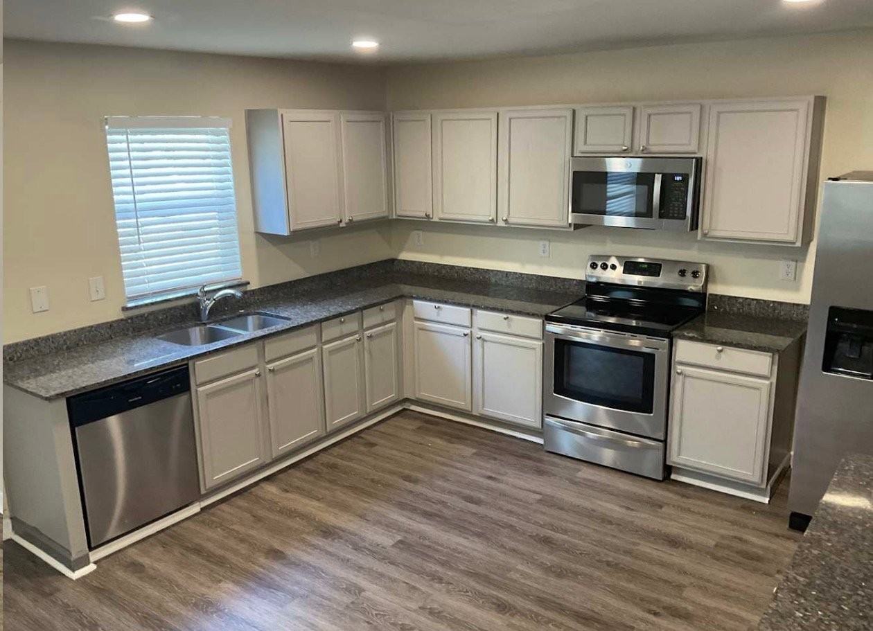 3614 Quail View Dr #B - Photo 4 of 10