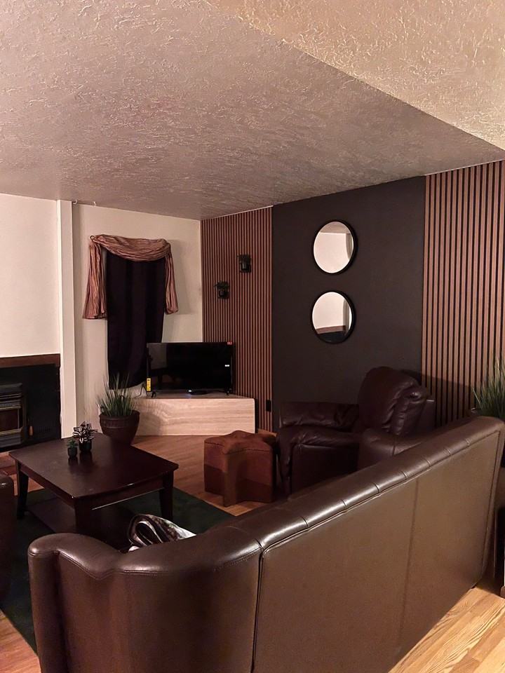 628 Marquis Ct Ne - Photo 2 of 11