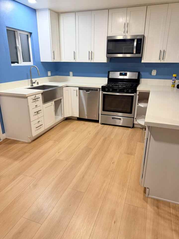 3631 47th St - Photo 5 of 12