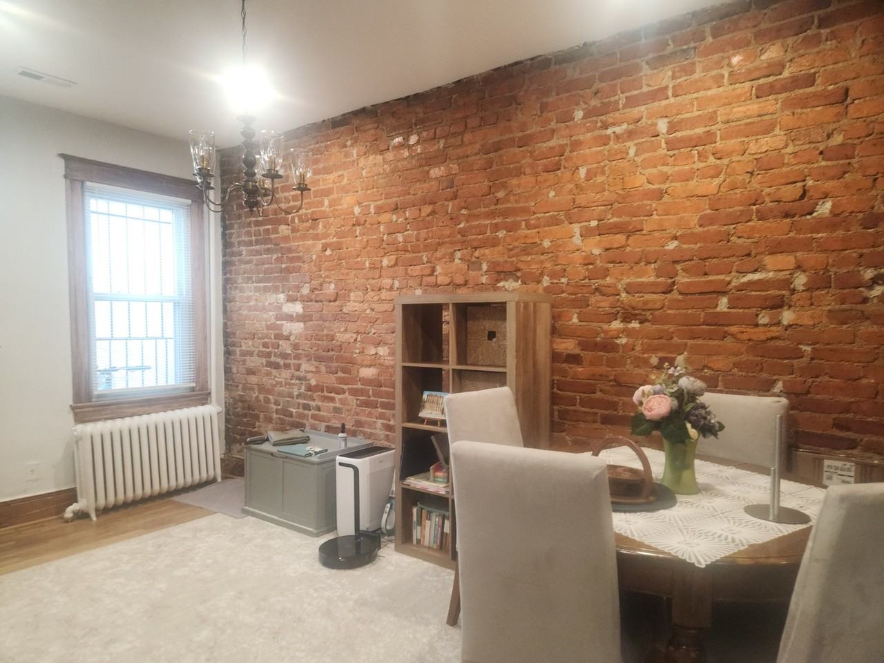 1400 D St Se - Photo 5 of 9