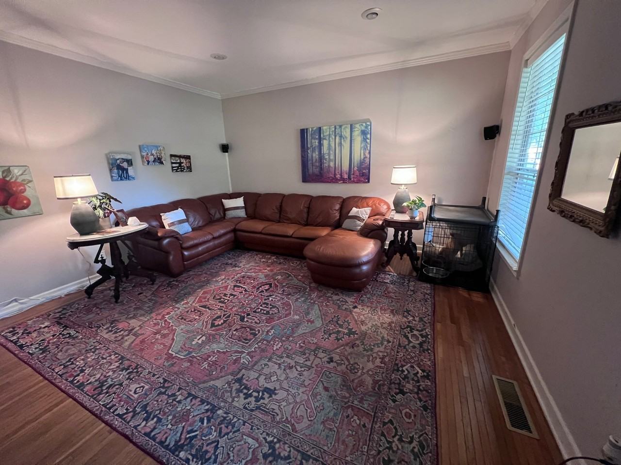 401 Foxwood Dr - Photo 5 of 22